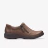 Carleigh Ray taupe nubuck Slip-ons voor dames Carleigh Ray taupe nubuck Slip-ons voor dames
