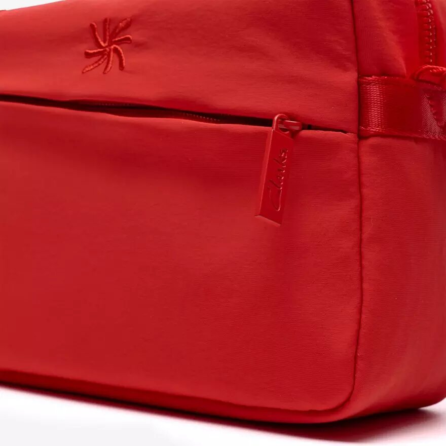 Cloudsteppers-schoudertas voor dames in poppyrood Cloudsteppers-schoudertas voor dames in poppyrood