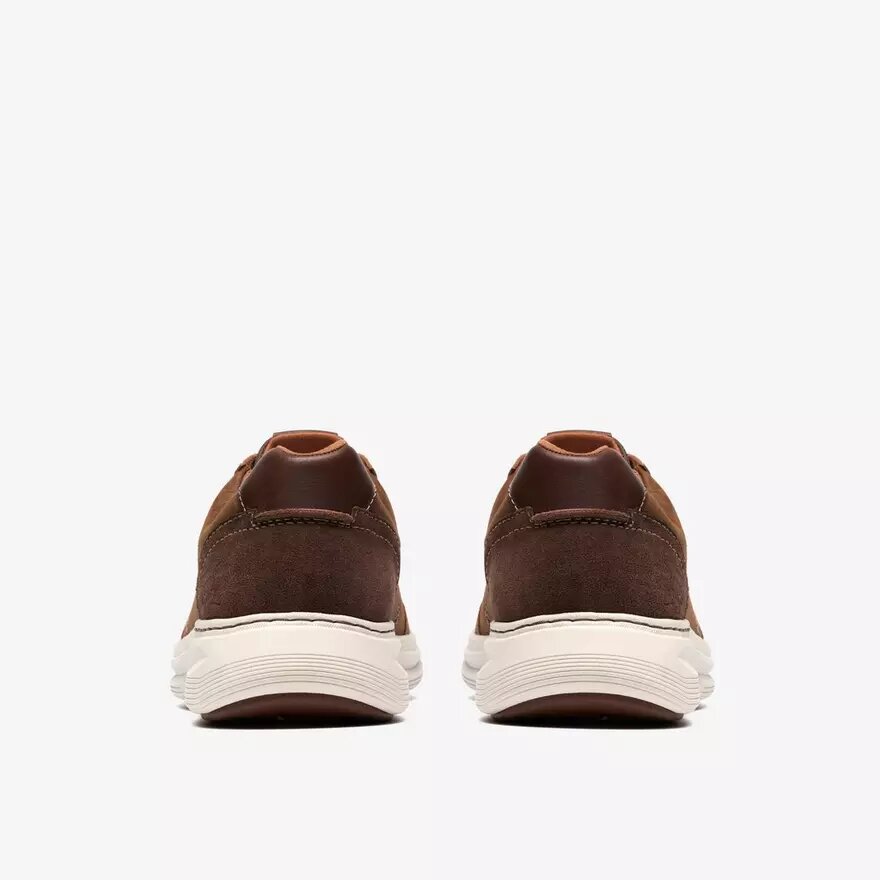 Craftwell herenschoenen met veters van bijenwasleer Craftwell herenschoenen met veters van bijenwasleer