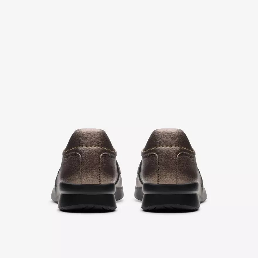 Ellowyn Penny Bronze Metallic slip-ons voor dames Ellowyn Penny Bronze Metallic slip-ons voor dames