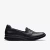 Ellowyn Penny slip-ons voor dames van zwart leer