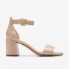 Ezoria Mae sandalen met hak van lakleer voor dames Ezoria Mae sandalen met hak van lakleer voor dames