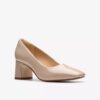 Fernie Court Sand lakleren schoenen voor dames, VS