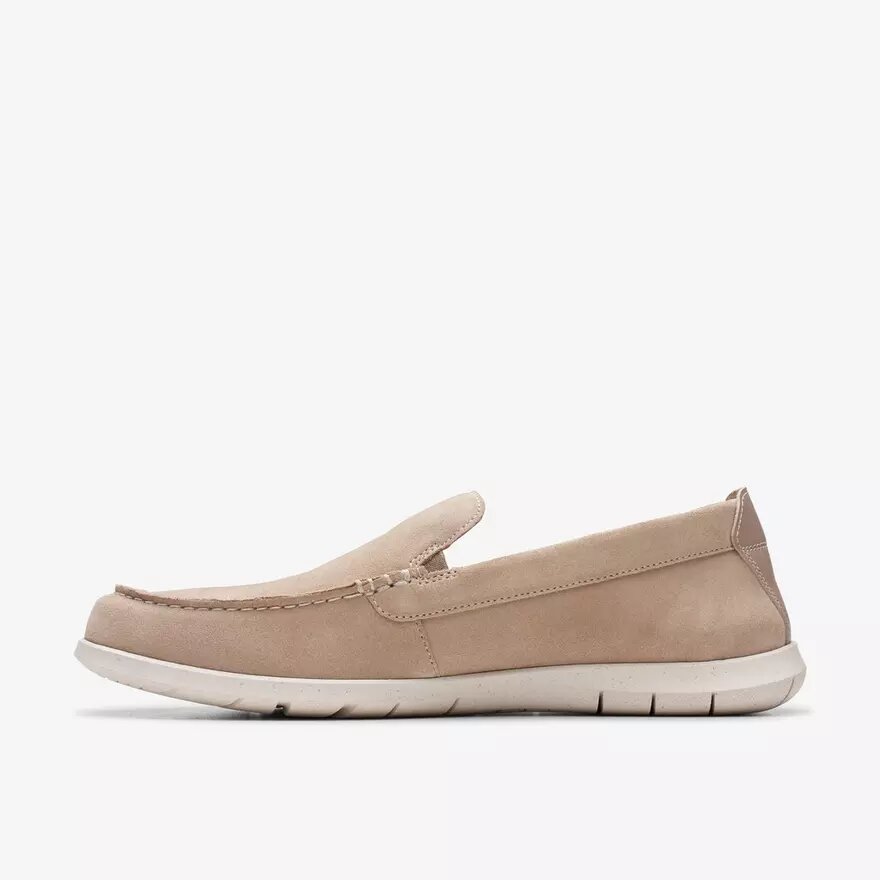 Flexway Step herenloafers van zandkleurig suède (Slip-ons) Flexway Step herenloafers van zandkleurig suède (Slip-ons)