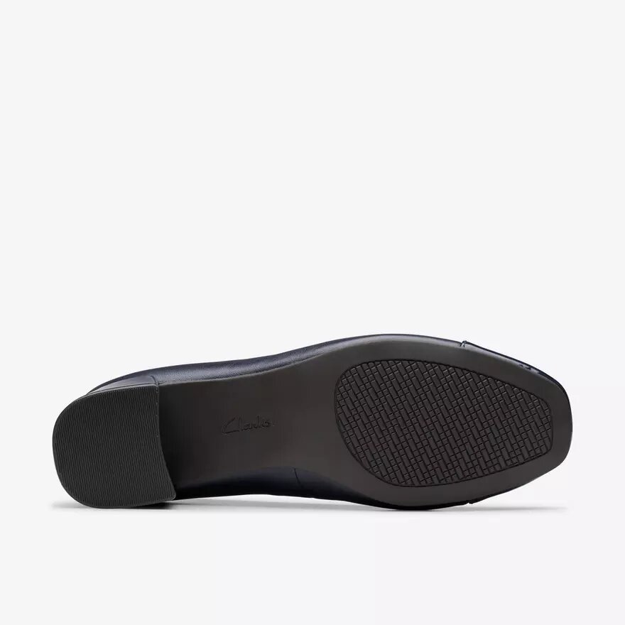 Iridessa May marineblauwe leren pumps voor dames Iridessa May marineblauwe leren pumps voor dames