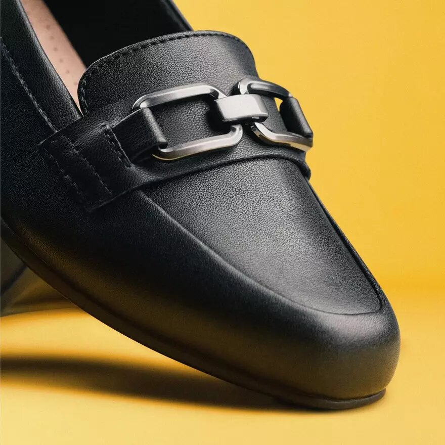 Juliet Echo zwarte leren Loafers voor dames Juliet Echo zwarte leren Loafers voor dames
