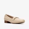 Juliet Mia crèmekleurige leren Slip-ons voor dames Juliet Mia crèmekleurige leren Slip-ons voor dames