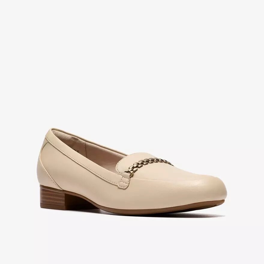 Juliet Mia crèmekleurige leren Slip-ons voor dames Juliet Mia crèmekleurige leren Slip-ons voor dames