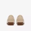 Juliet Mia crèmekleurige leren Slip-ons voor dames Juliet Mia crèmekleurige leren Slip-ons voor dames
