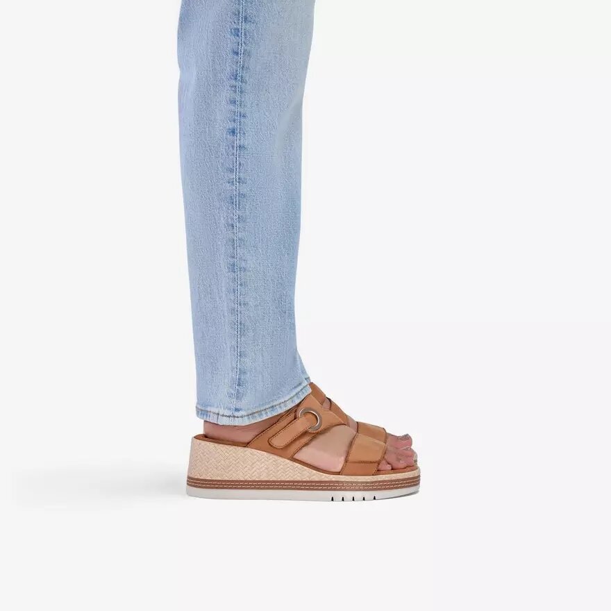 Kidiki Cove tan nubuck Wedges voor dames Kidiki Cove tan nubuck Wedges voor dames