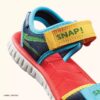 Kindersandalen ‘Surfing Ace’ met marineblauwe print als print Kindersandalen ‘Surfing Ace’ met marineblauwe print als print