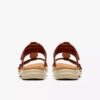Kitly Gem platte leren sandalen voor dames in gebrand oranje Kitly Gem platte leren sandalen voor dames in gebrand oranje