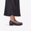 Krystine May zwarte leren Slip-ons voor dames Krystine May zwarte leren Slip-ons voor dames