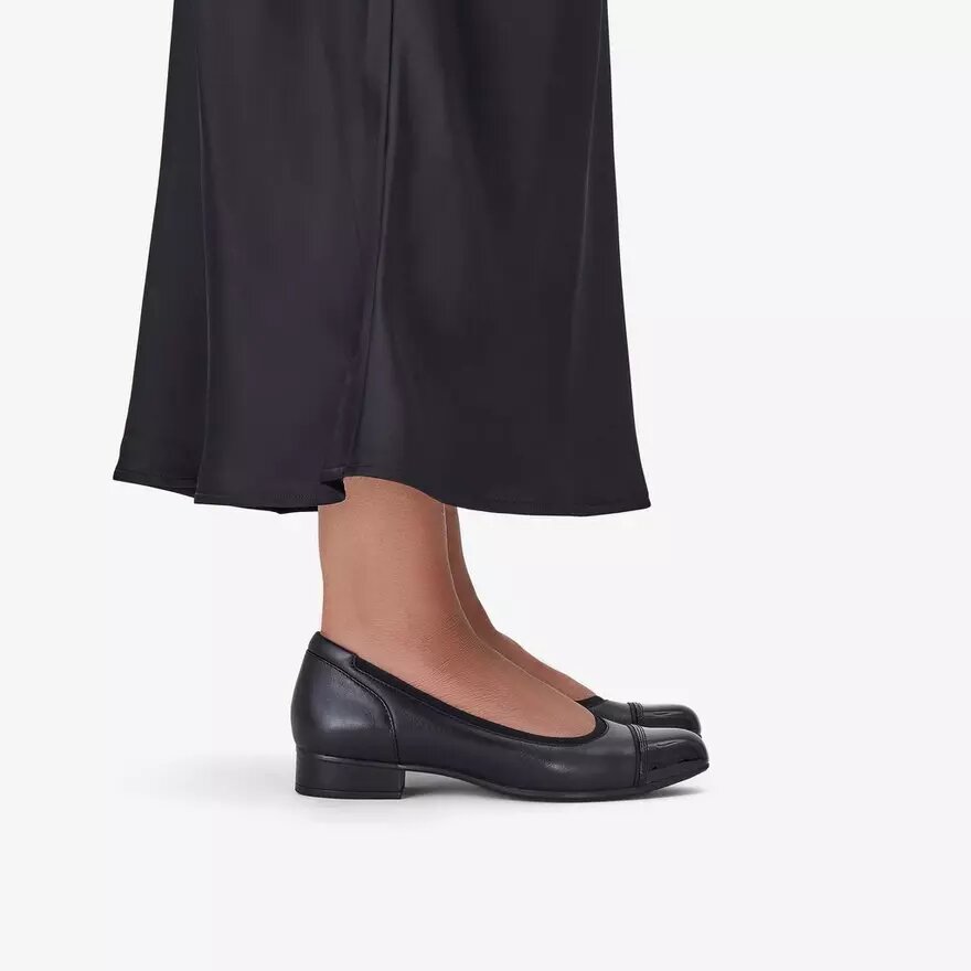 Krystine May zwarte leren Slip-ons voor dames Krystine May zwarte leren Slip-ons voor dames