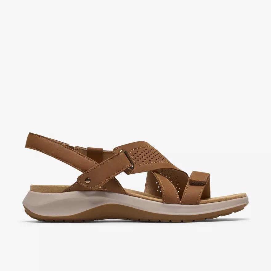 Maelynn Gem Tan nubuck platte sandalen voor dames Maelynn Gem Tan nubuck platte sandalen voor dames