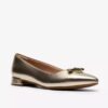 Natalyn Trim gouden metallic Slip-ons voor dames | Clark