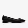 Natalyn Trim zwarte leren Slip-ons voor dames