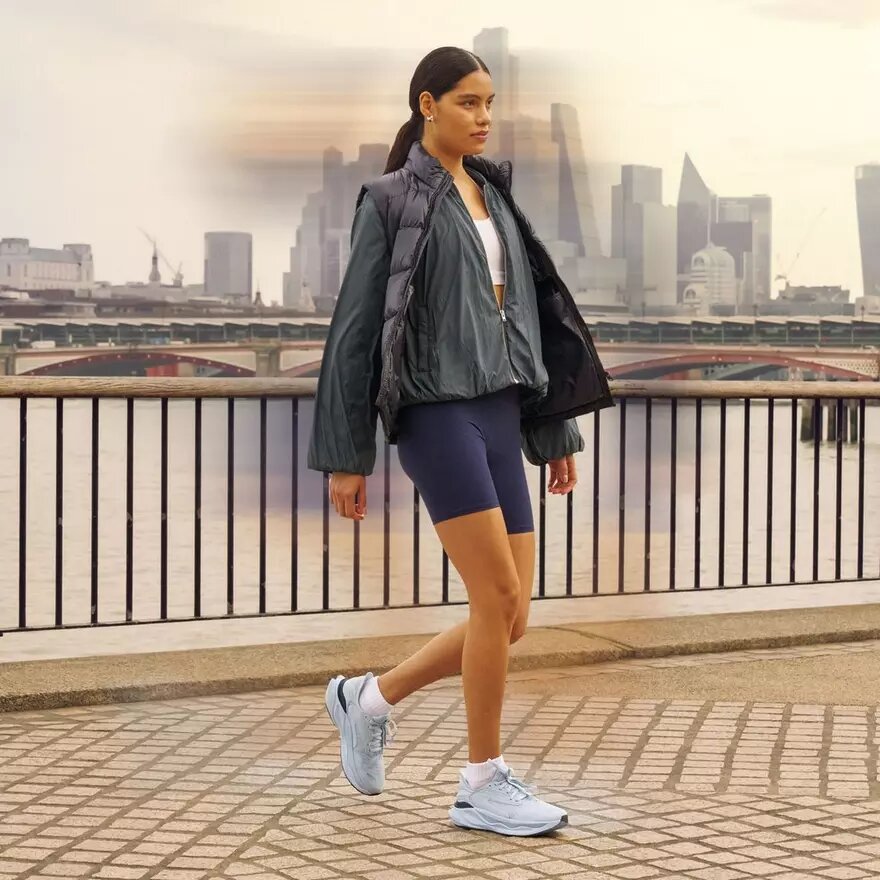 Pace Walk lichtblauwe wandelschoenen voor dames Pace Walk lichtblauwe wandelschoenen voor dames