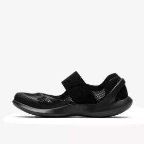 Solevana-Sneakers met bandje voor dames in zwart Solevana-Sneakers met bandje voor dames in zwart