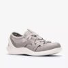 Solevana Step lichtgrijze Slip-ons voor dames Solevana Step lichtgrijze Slip-ons voor dames