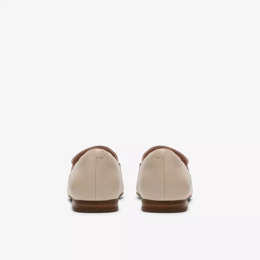 Tamna Iris witte leren loafer voor dames Tamna Iris witte leren loafer voor dames