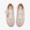 Tor Low off-white suède veterschoenen voor dames
