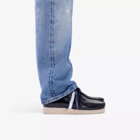 Wallabee 2604 Navy lakleren Wallabees voor heren