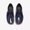 Wallabee Big Kid voor jongens, marineblauw lakleer Wallabees