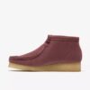 Wallabee-laars voor dames. Roze-bruin suède