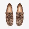 Wallabee T-bar-schoenen met luipaardprint voor dames Wallabee T-bar-schoenen met luipaardprint voor dames