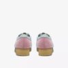 Wallabee voor dames, lichtblauw met roze strepen Wallabee voor dames, lichtblauw met roze strepen
