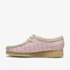 Wallabee voor dames met roze ginghamruit Wallabee voor dames met roze ginghamruit