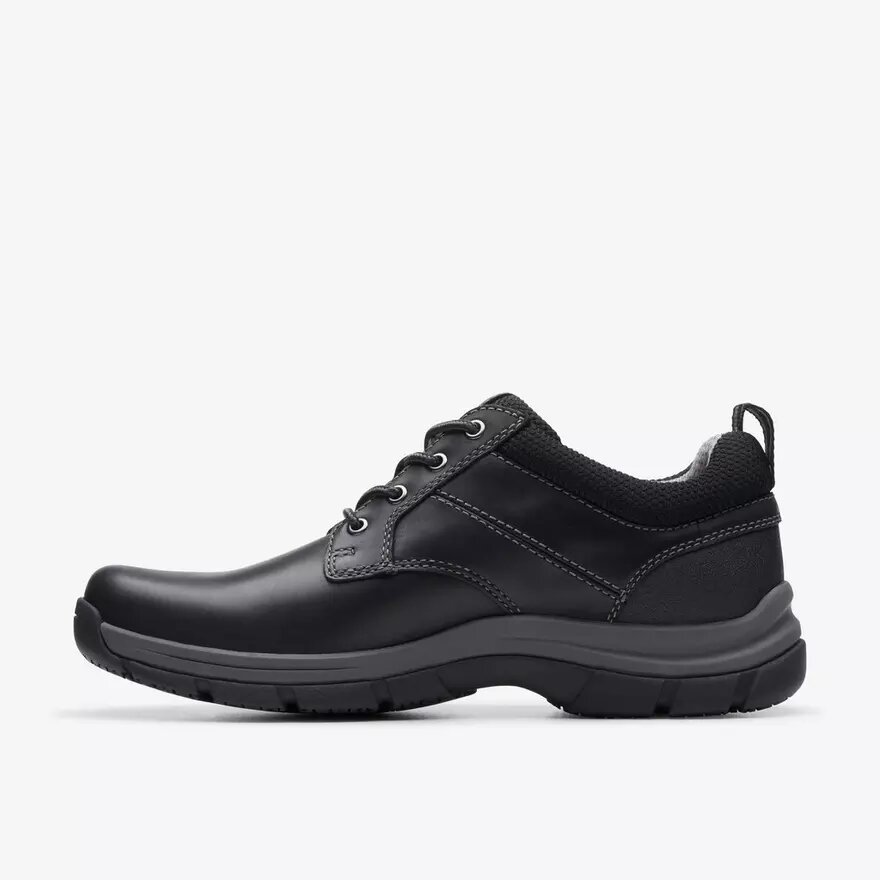 Walpath Low herenschoen met veters, zwart leer Walpath Low herenschoen met veters, zwart leer