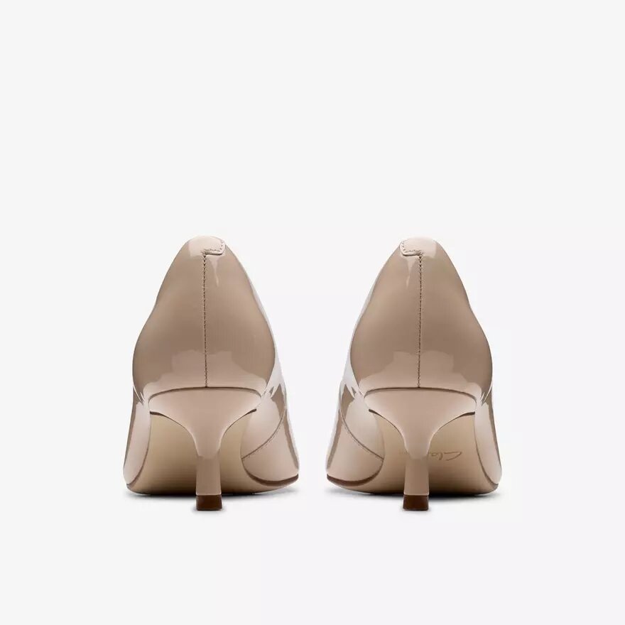 Zarey Court Sand lakleren schoenen voor dames (VS) Zarey Court Sand lakleren schoenen voor dames (VS)
