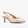 Zarey-pumps met strik van crèmekleurig leer voor dames