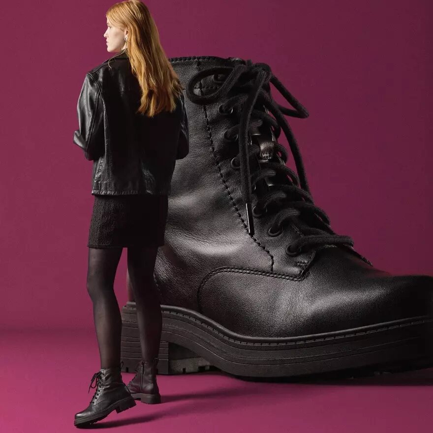 Zwarte leren enkellaarsjes voor dames, model Orinoco3 Zwarte leren enkellaarsjes voor dames, model Orinoco3